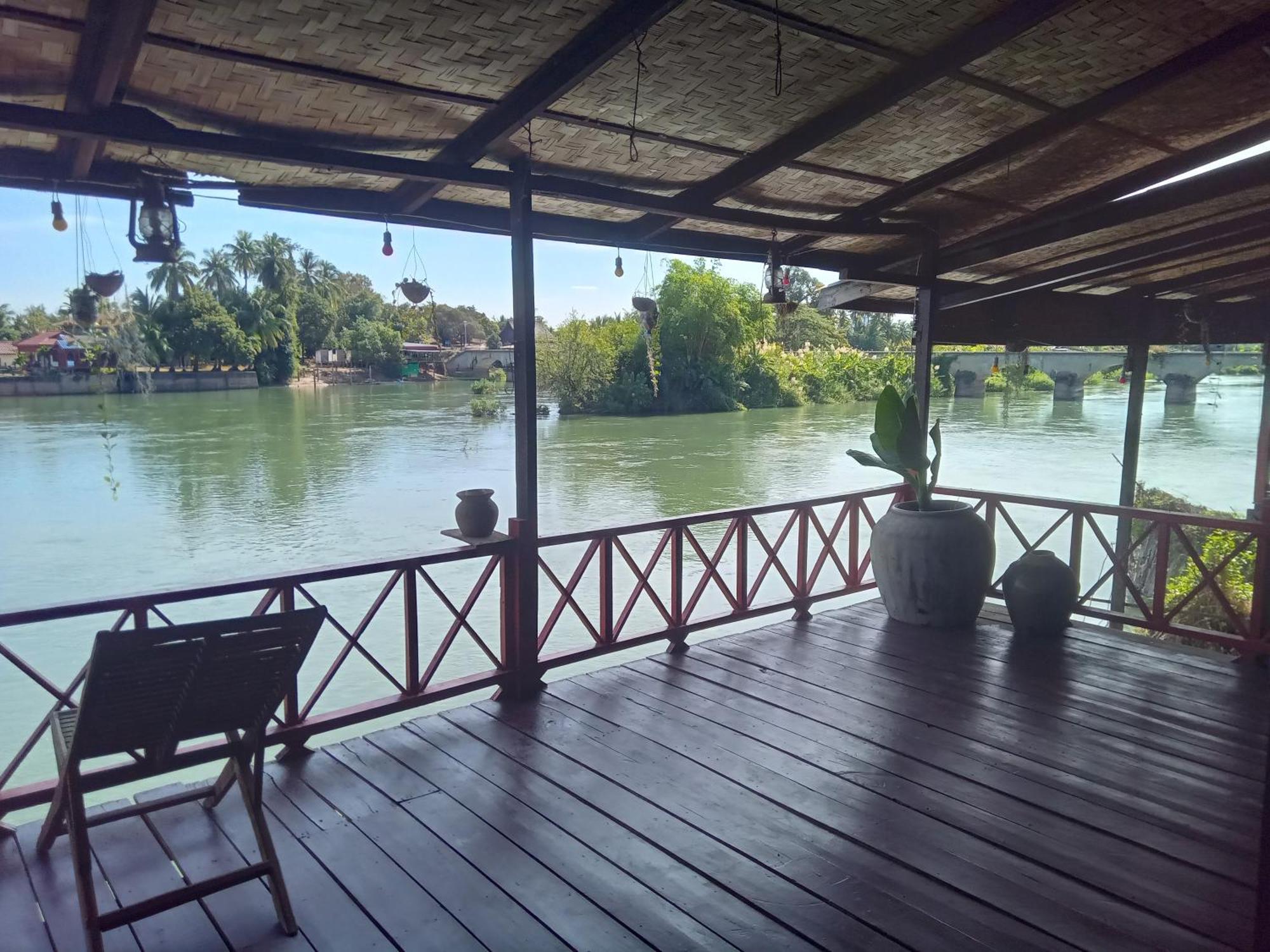 Friendship Guest House Дон Дет Экстерьер фото